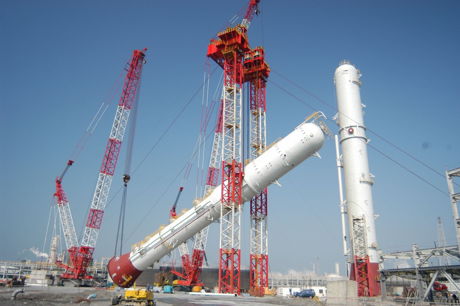 800MT 履帶桁架式吊車